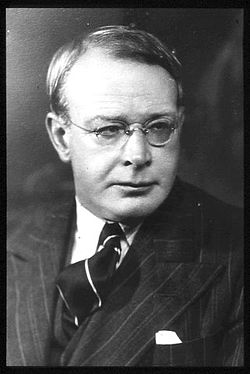 Dr Thomas Wood